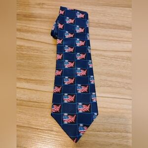United States American Flag Men's Neck Tie Contiguous States 58.5" Polyester